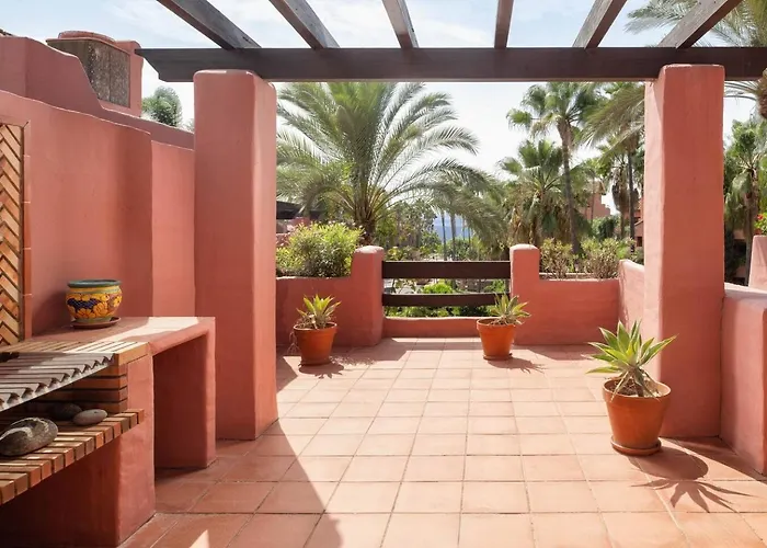 Beachfront Penthouse, Pool Gym *